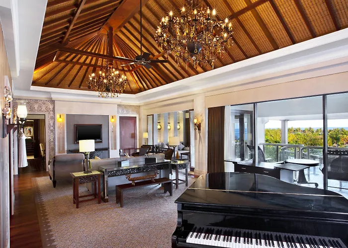 The St. Regis Bali Nusa Dua (Bali)